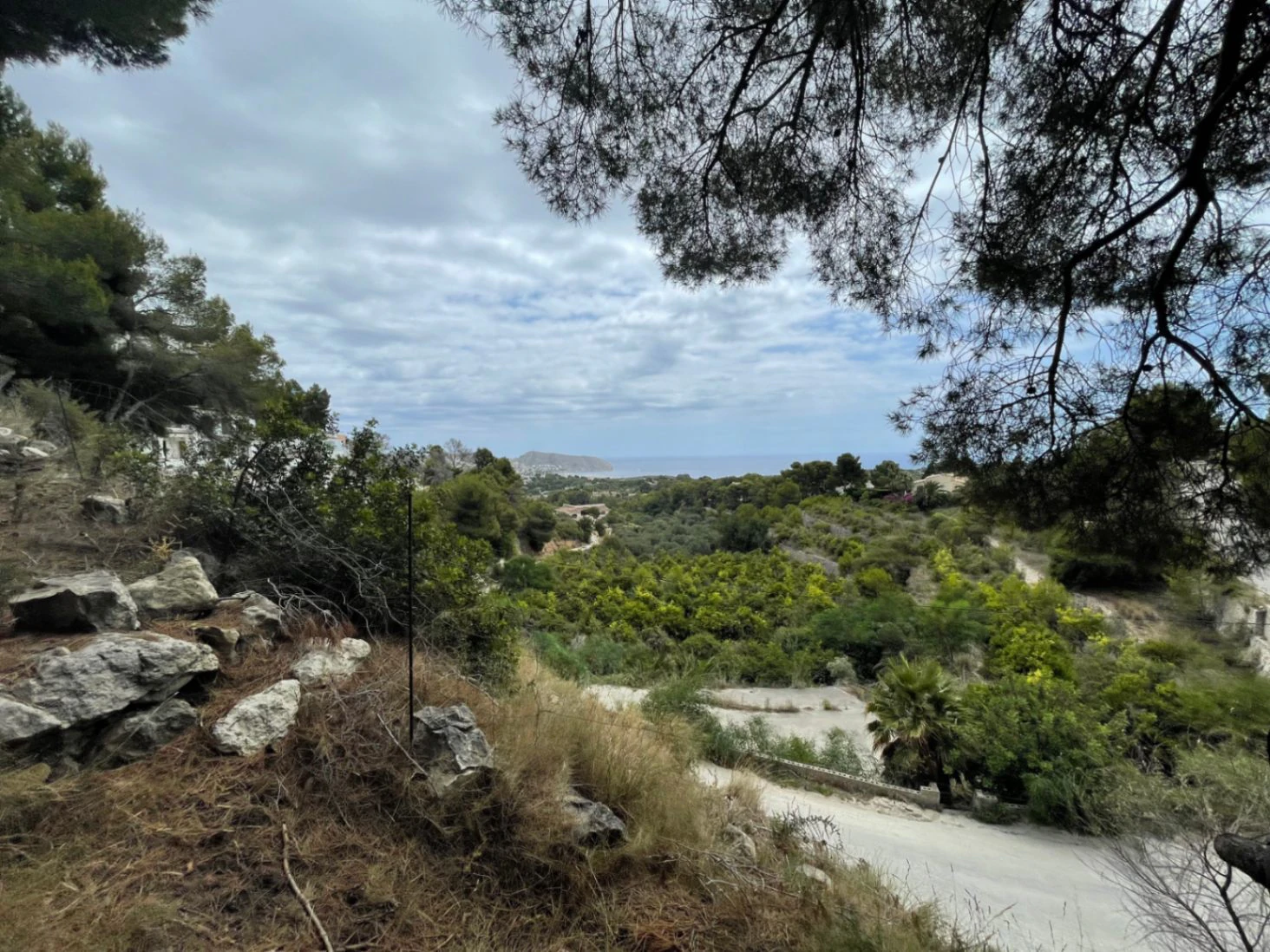 Dos parcelas edificables juntas en venta en Benimeit Moraira, Costa Blanca