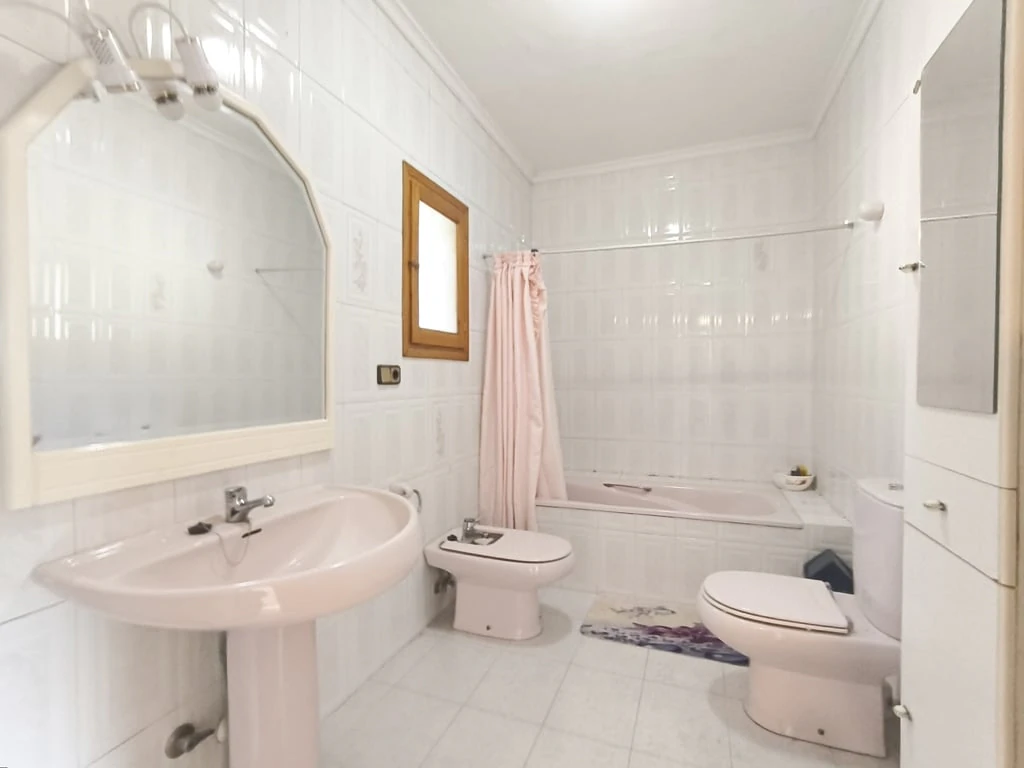 Detached House en venta en Parcent
