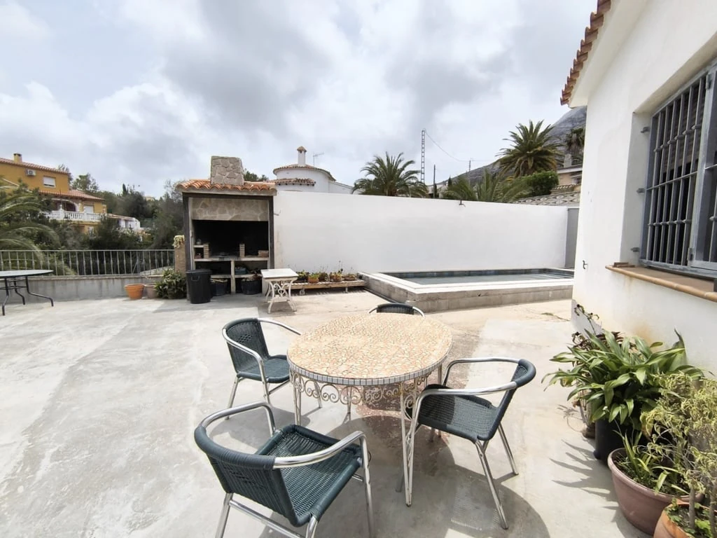 Detached House en venta en Denia