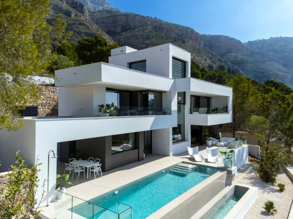 Terraced house in Altea