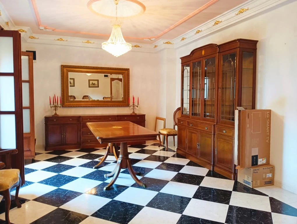 Terraced house in Oliva
