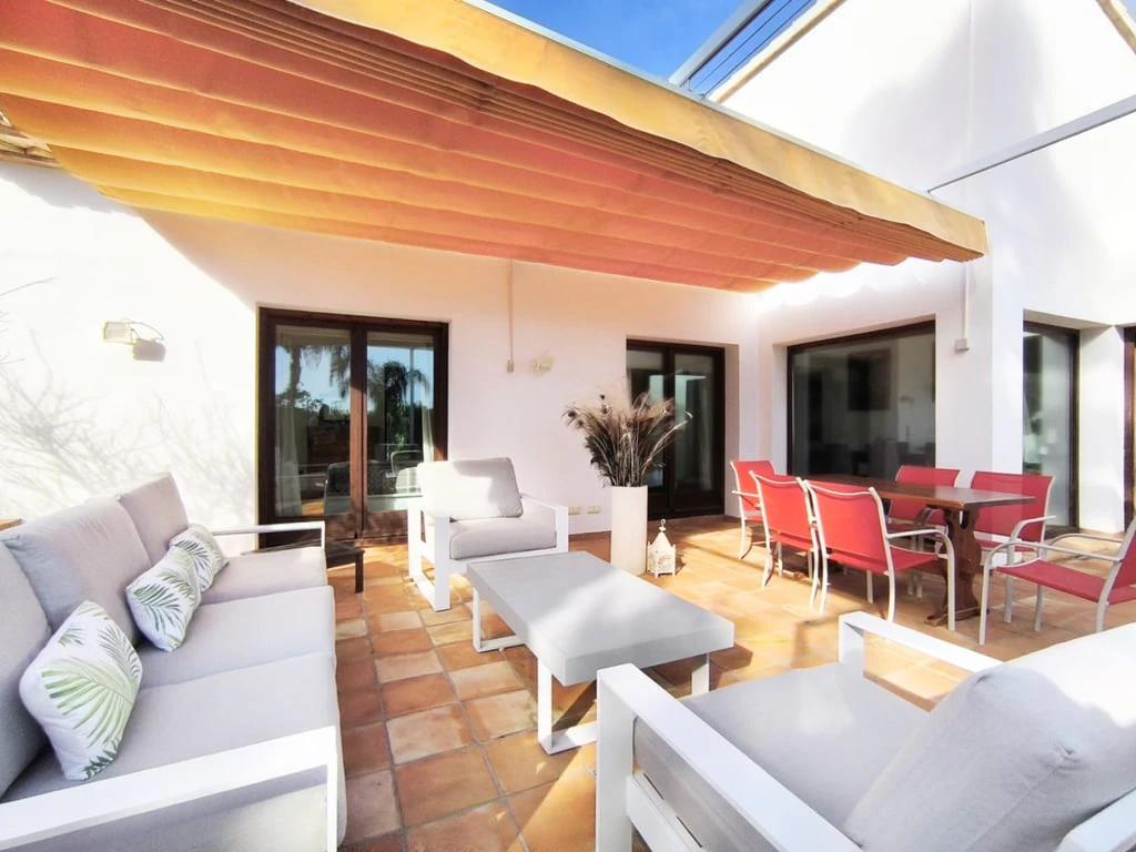 Terraced house for sale in Ondara