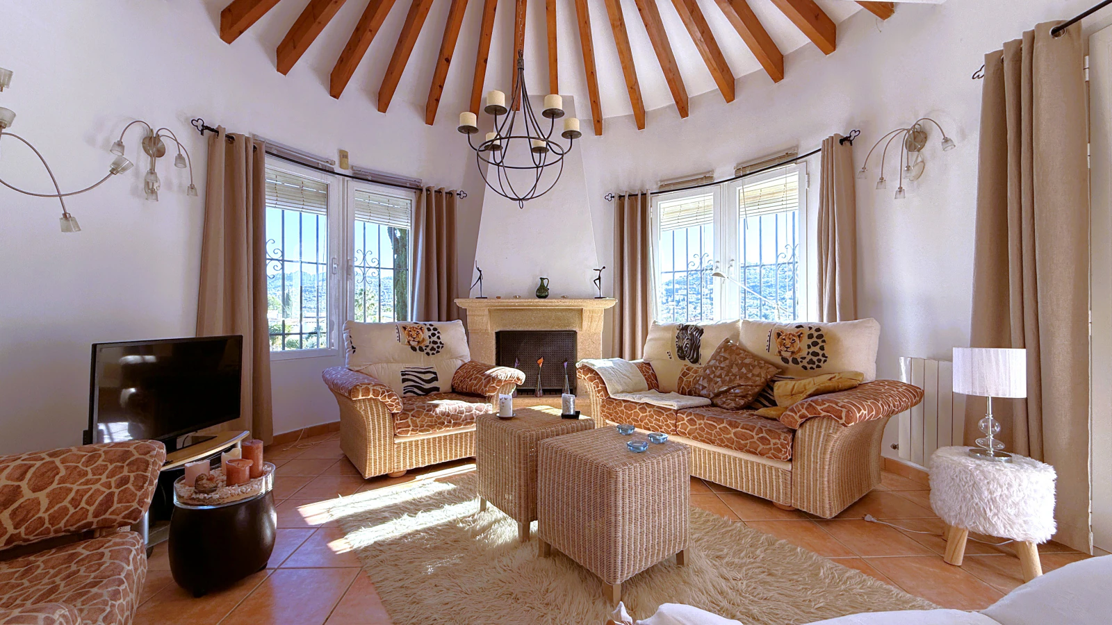 Single Storey Sunny House on Monte Pego with Pool and Terrace
