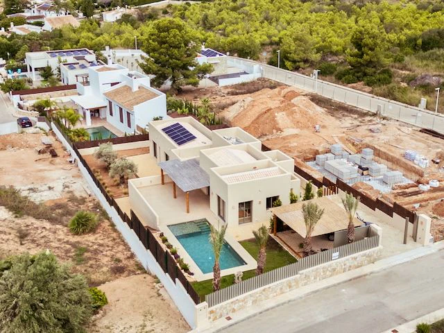 Villa estilo mediterráneo Ibicenco en venta en Lomas Del Rey Jávea, Costa Blanca