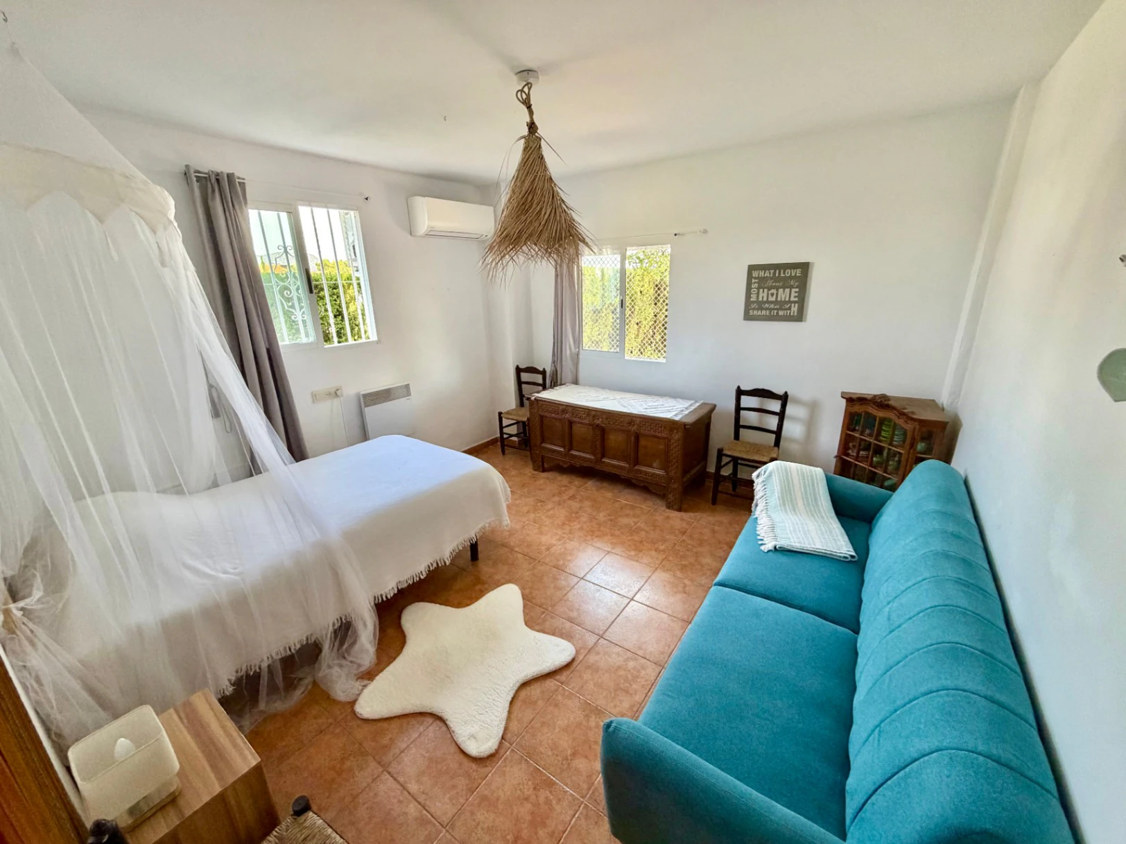 Exclusiva casa de campo en Pego: vistas 360° al mar y la montaña a un paso del pueblo