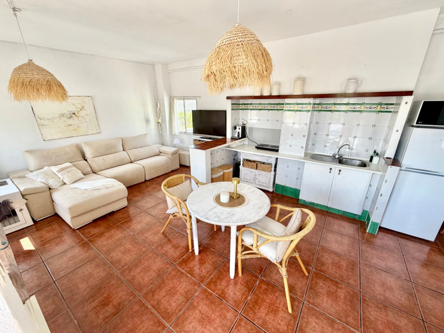 Maison de campagne exclusive à Pego : vues à 360° sur la mer et la montagne, à un pas du village.