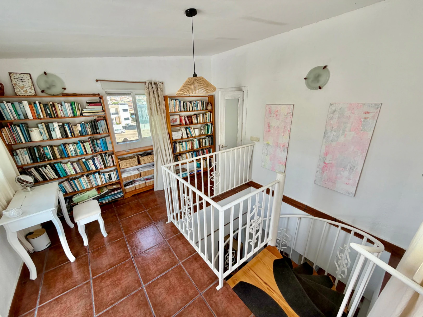Maison de campagne exclusive à Pego : vues à 360° sur la mer et la montagne, à un pas du village.