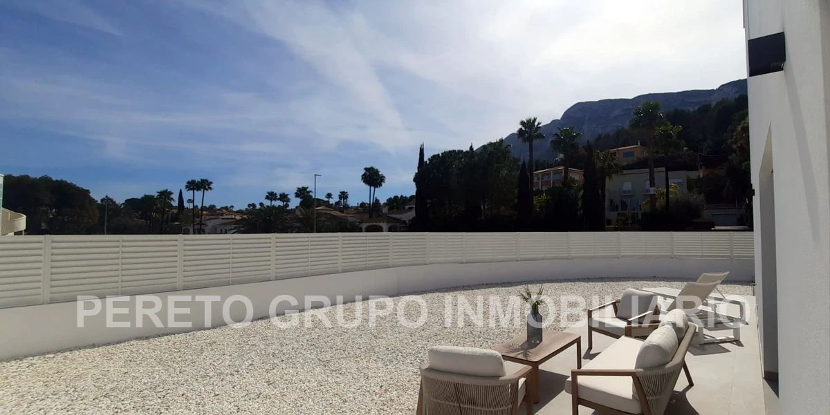 Villa à la vente à Denia