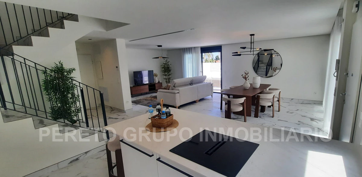 Villa à la vente à Denia
