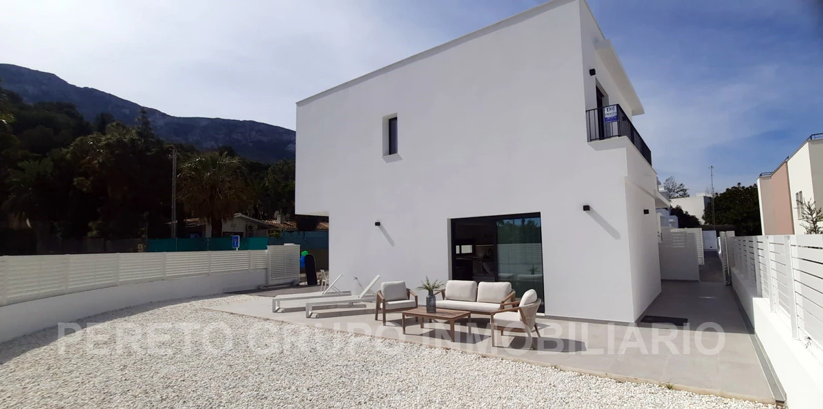 Villa à la vente à Denia