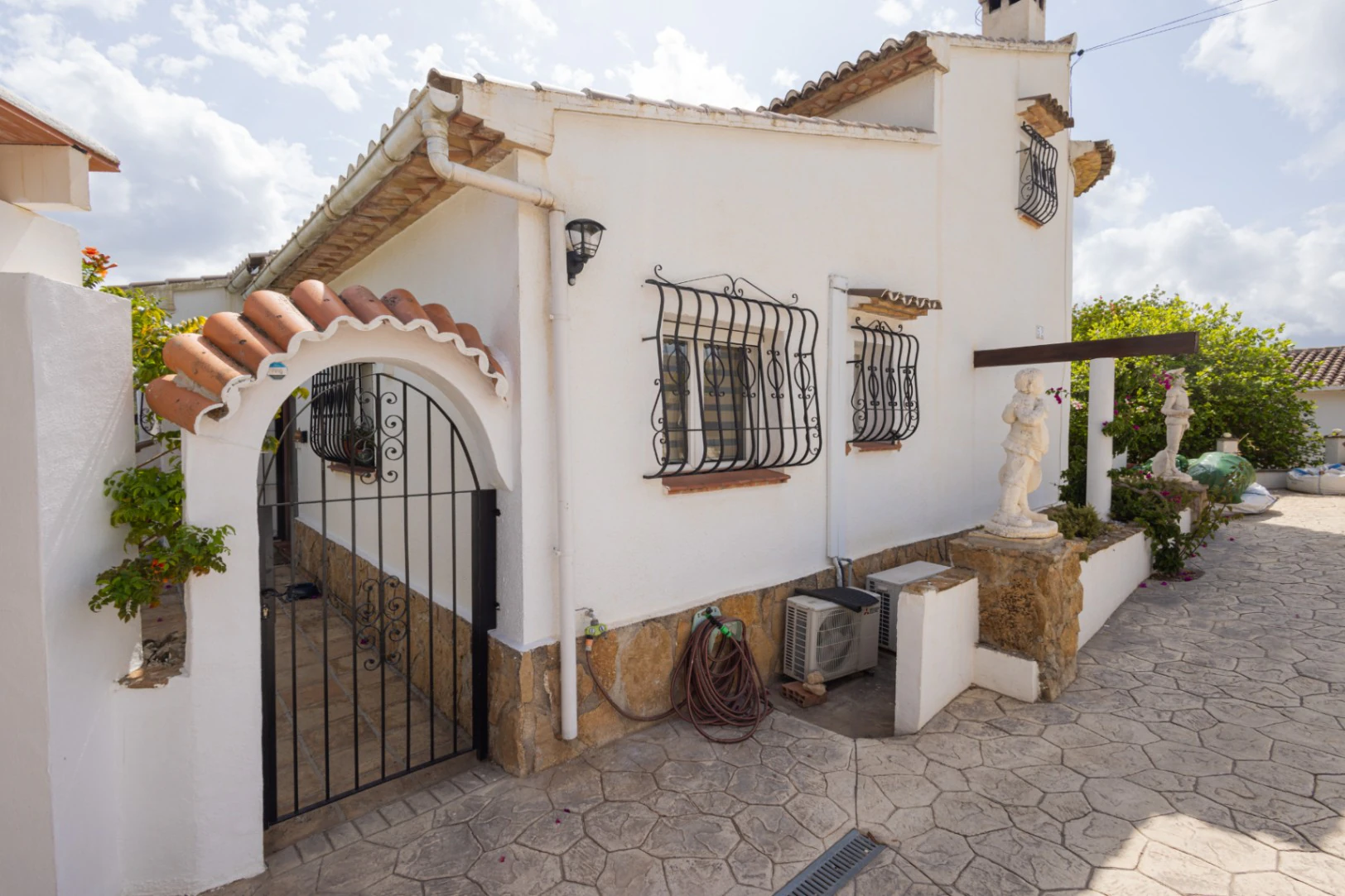 Villa à la vente à Alcalalí