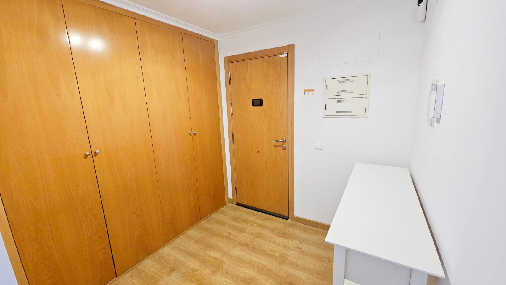 Piso en venta de 2 habitaciones en el centro de Pego, Alicante