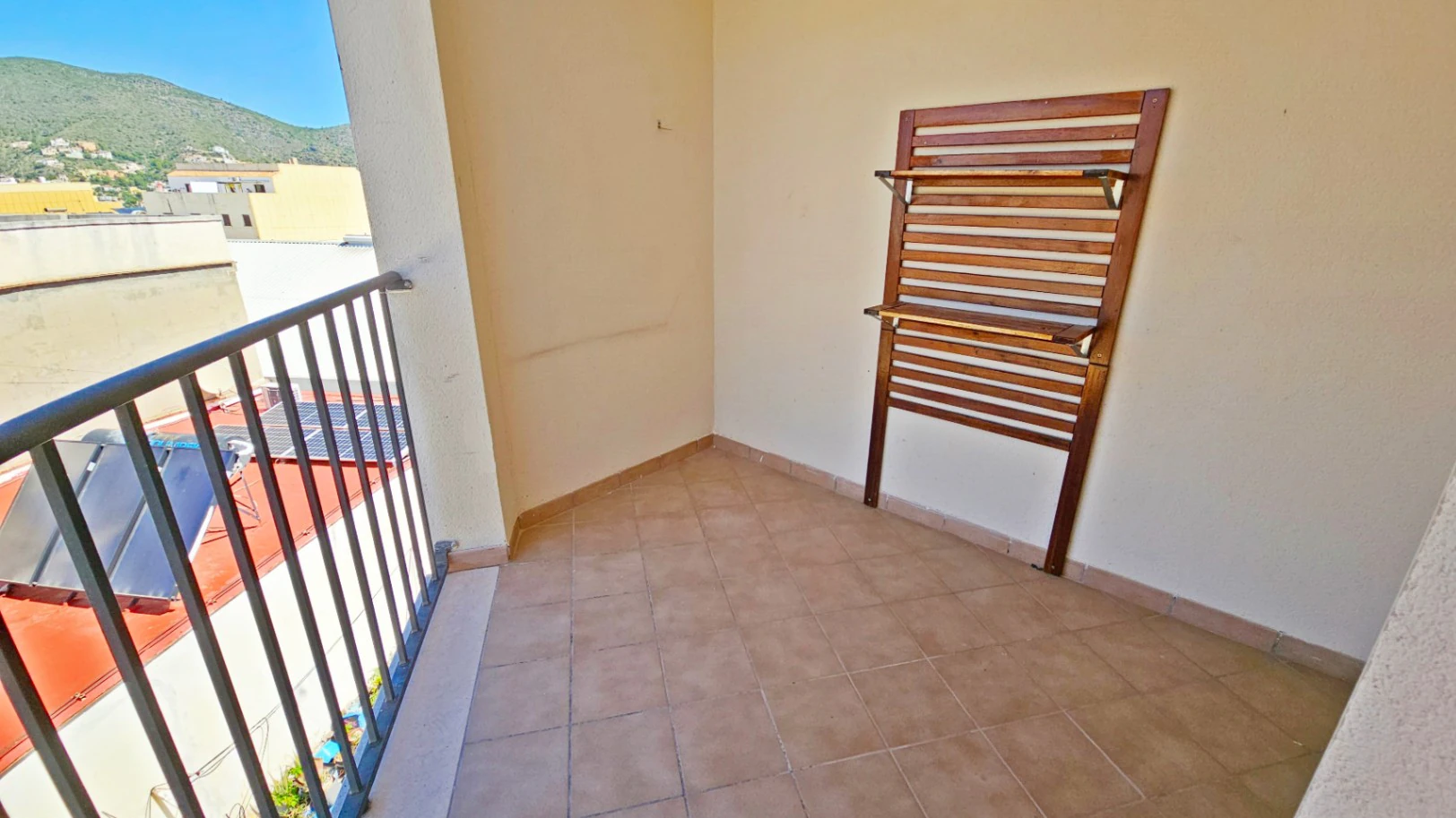 Piso en venta de 2 habitaciones en el centro de Pego, Alicante