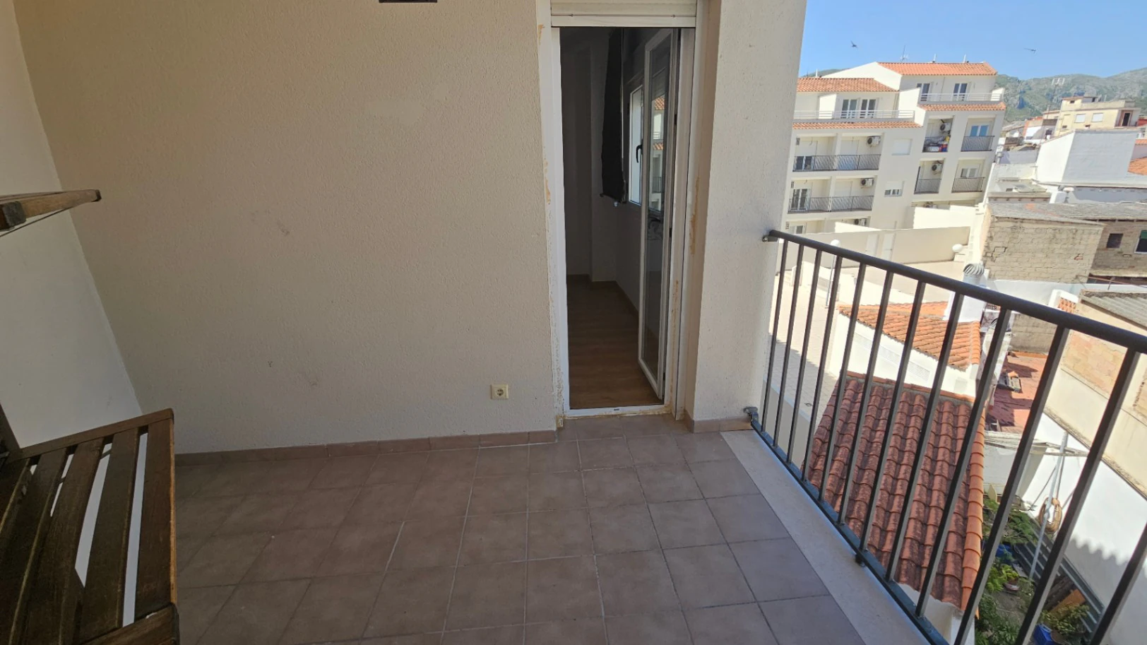 Piso en venta de 2 habitaciones en el centro de Pego, Alicante