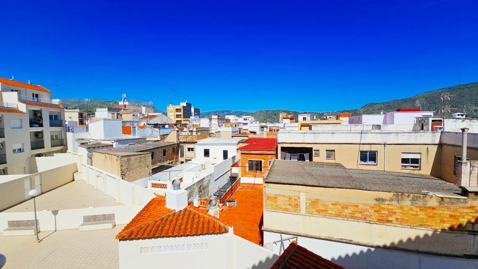 Piso en venta de 2 habitaciones en el centro de Pego, Alicante