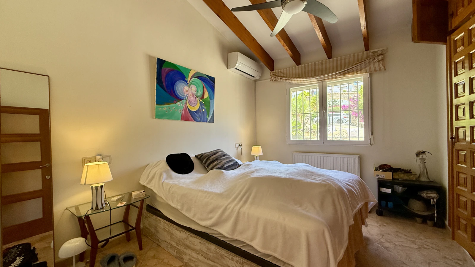 Exclusiva Villa con Piscina y Acabados de Alta Calidad en Monte Pego