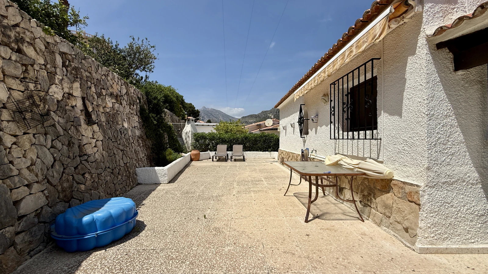 Villa avec vue sur la mer dans un excellent emplacement à Calpe