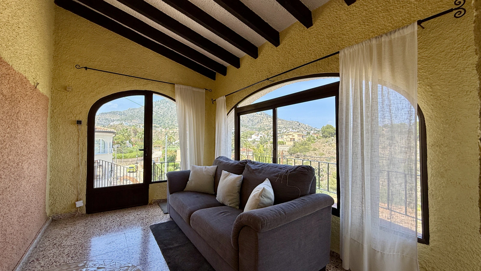 Villa avec vue sur la mer dans un excellent emplacement à Calpe