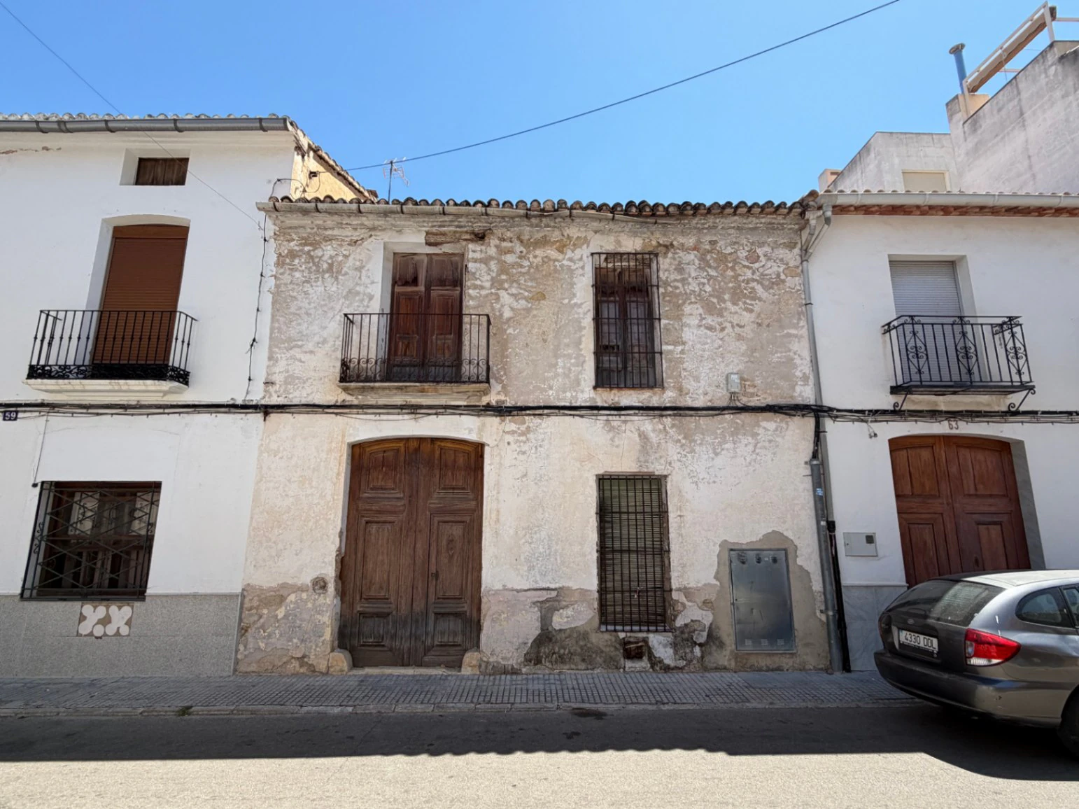 Terreno/Casa para construir a tu gusto en zona excelente de Pego