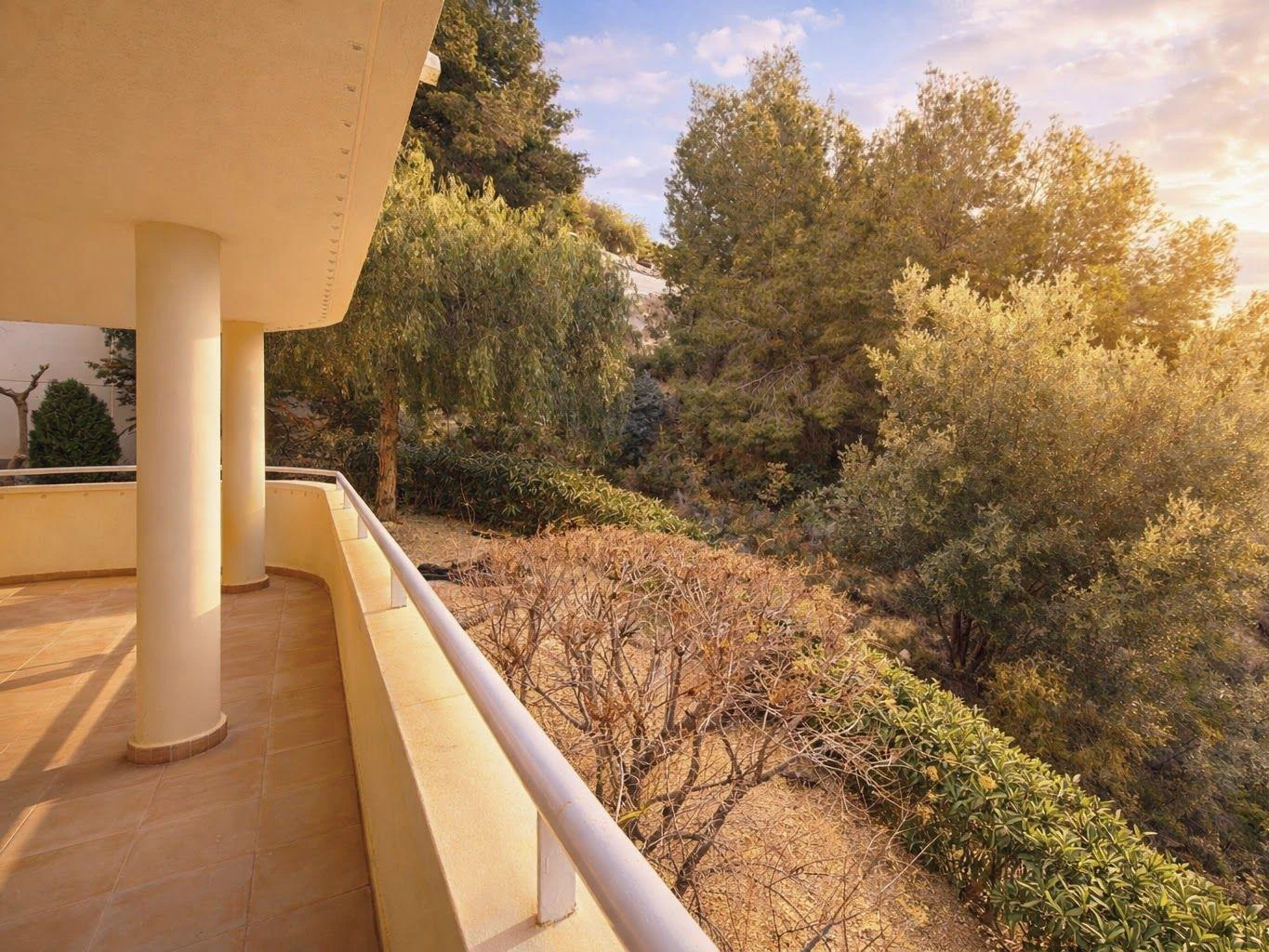 Apartament na sprzedaż w Altea Hills z 3 sypialniami i wspólnym basenem.