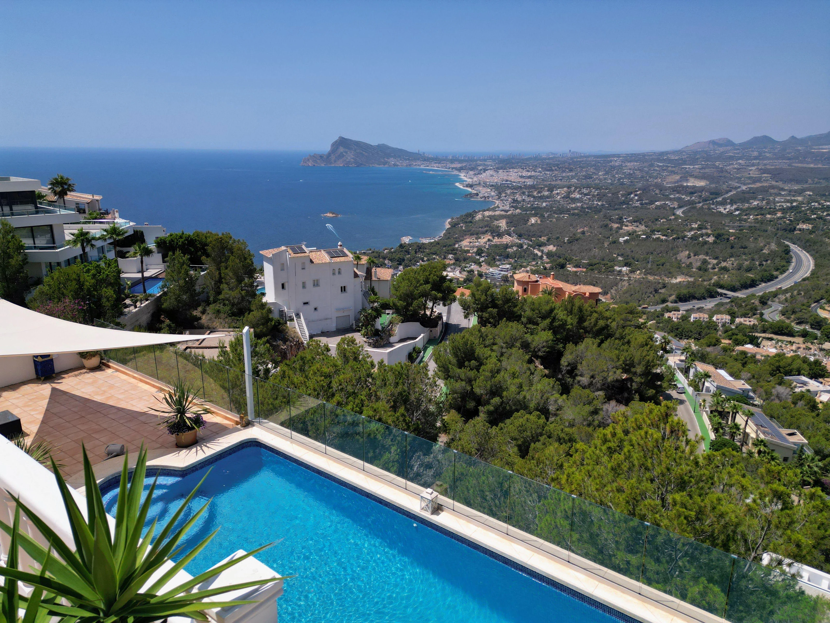 Chalet à vendre à Altea Hills : 4 chambres, piscine privée