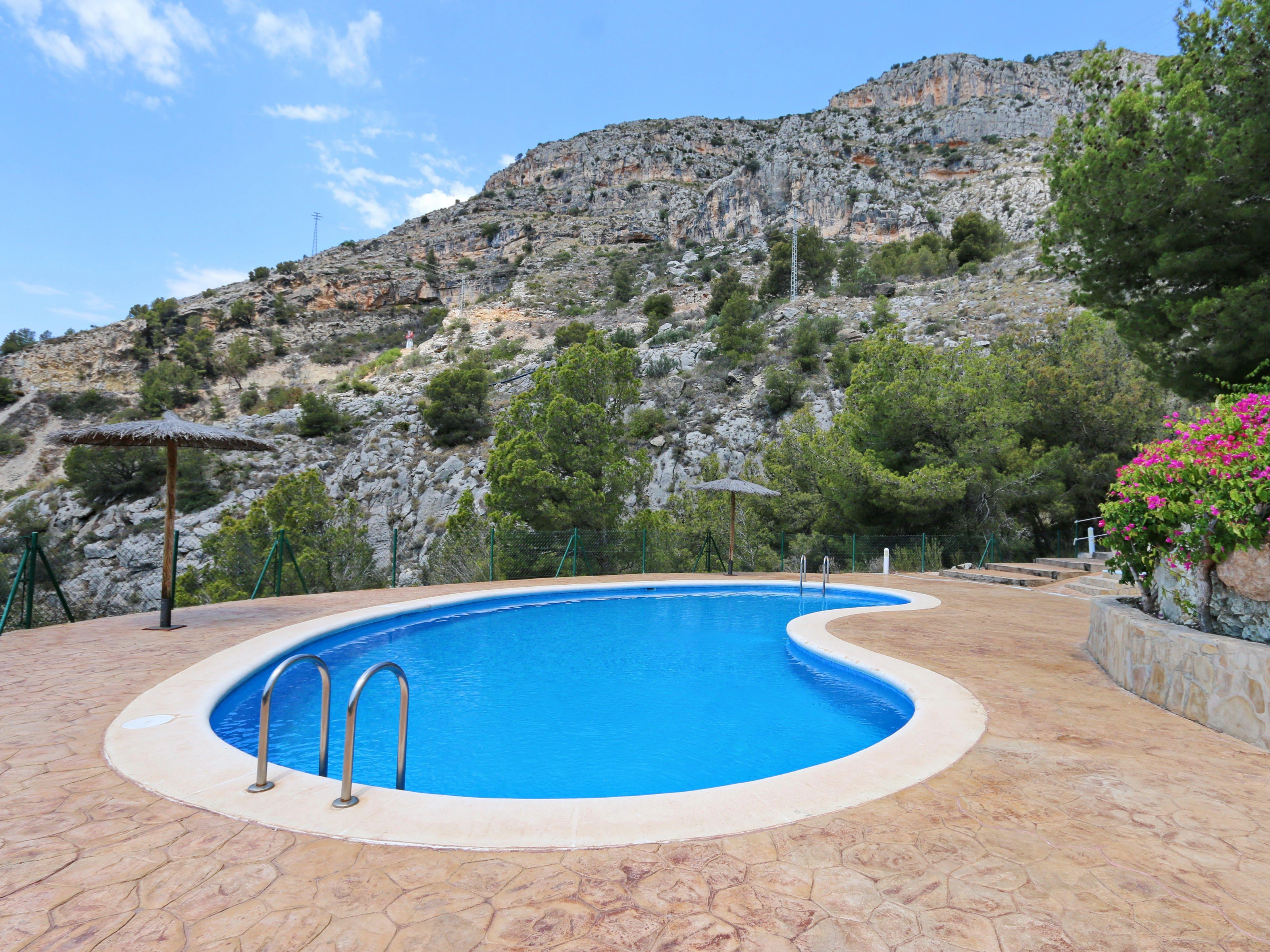 Apartament na sprzedaż w Altea Hills z 3 sypialniami i wspólnym basenem.