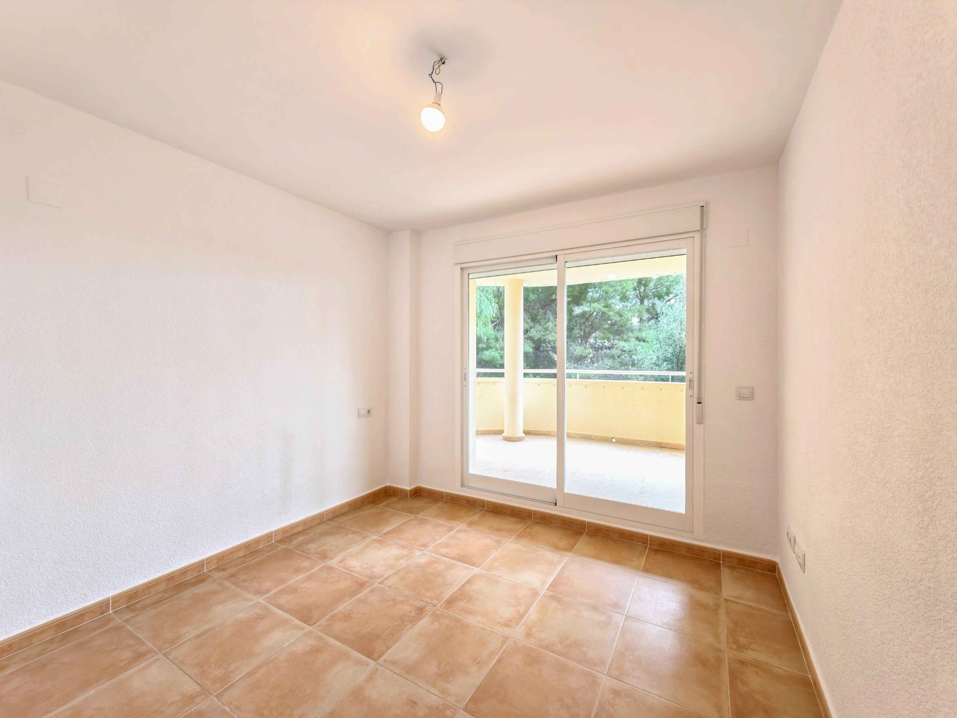 Apartament na sprzedaż w Altea Hills z 3 sypialniami i wspólnym basenem.