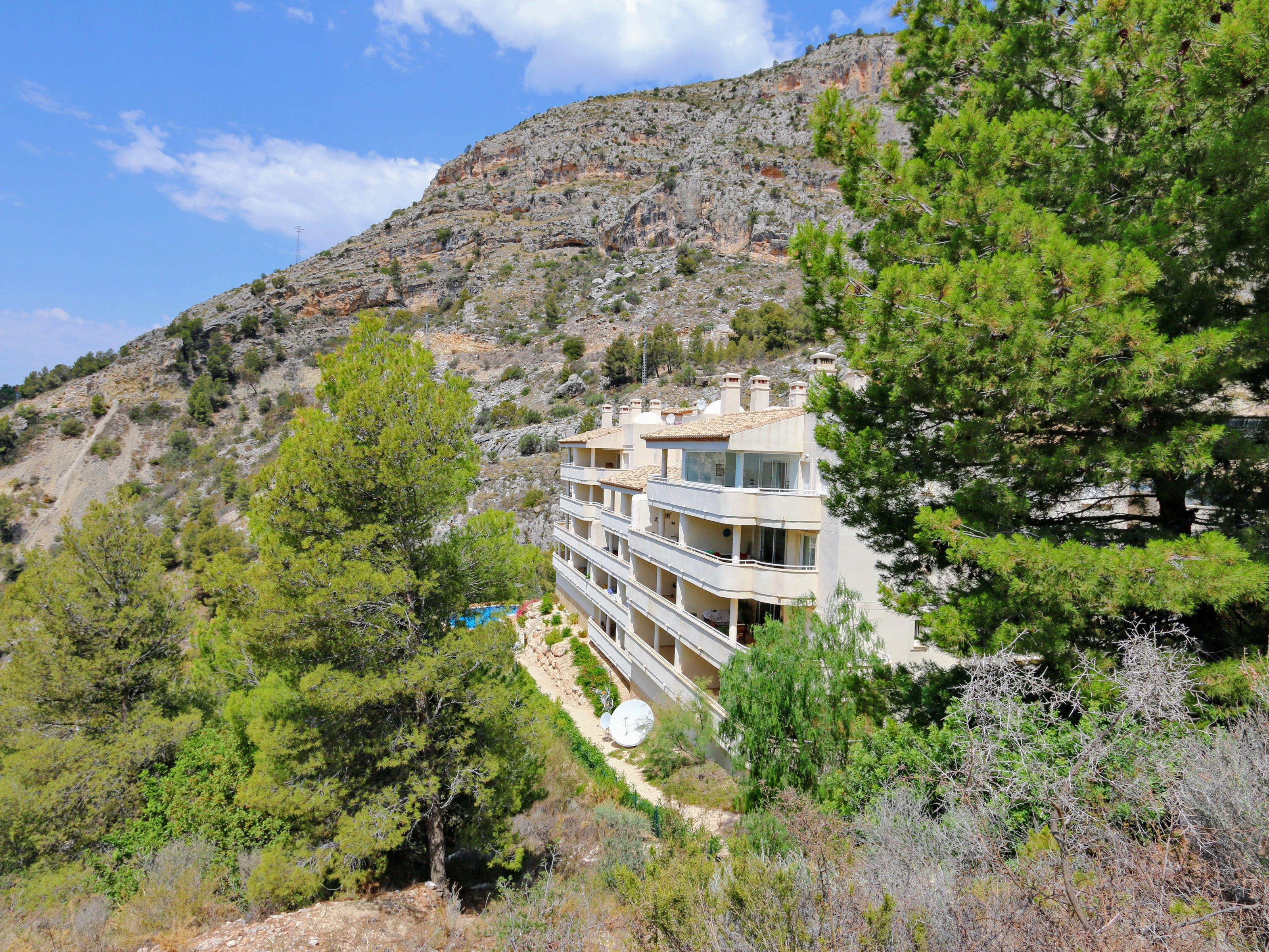 Apartament na sprzedaż w Altea Hills z 3 sypialniami i wspólnym basenem.