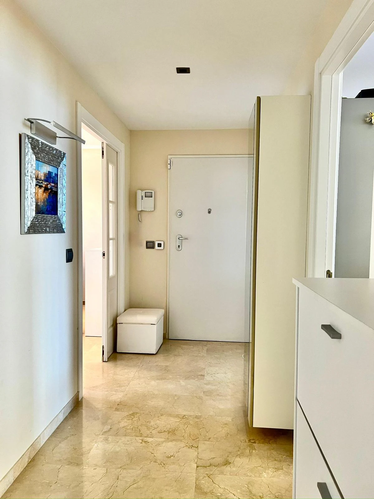 Luxuswohnung in erster Meereslinie in Mascarat, Altea