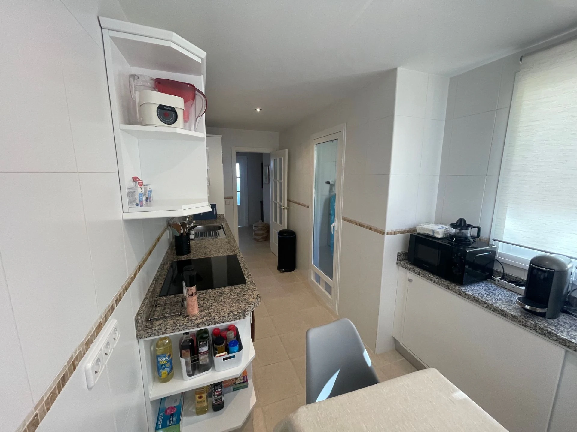 Sea View 2-Bedroom Apartment for Sale in Mascarat near Marina Greenwich