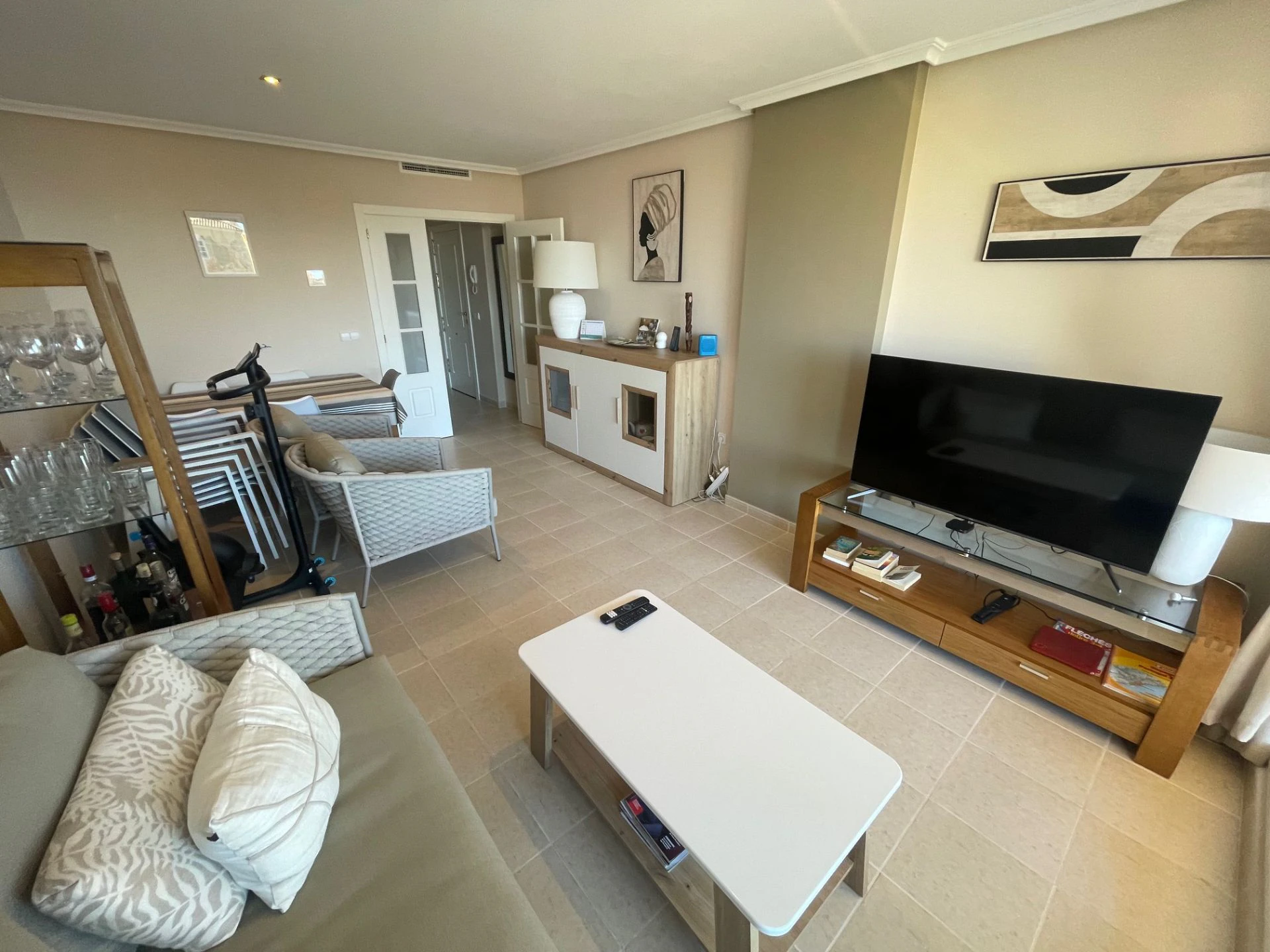 Sea View 2-Bedroom Apartment for Sale in Mascarat near Marina Greenwich