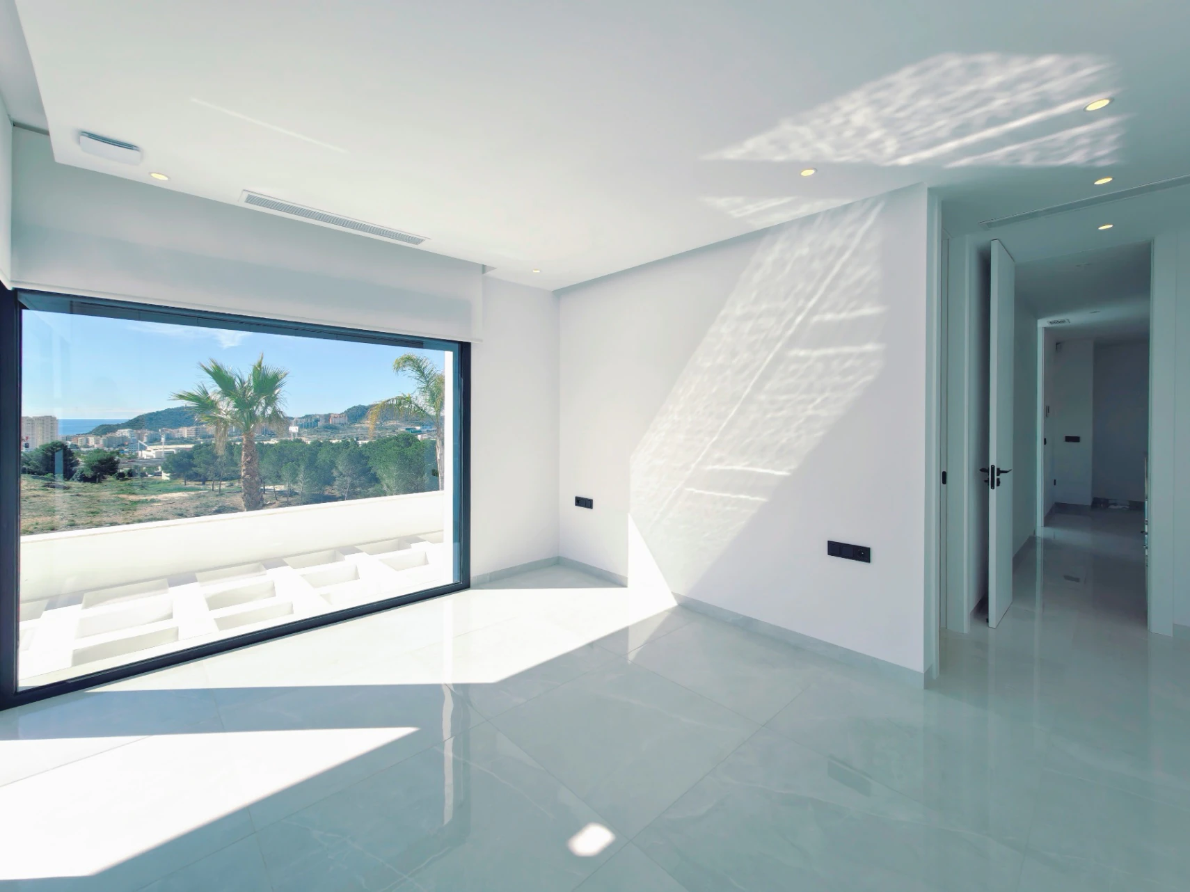 Moderne Villa in Sierra Cortina – Komfort, Design und Top-Lage an der Costa Blanca