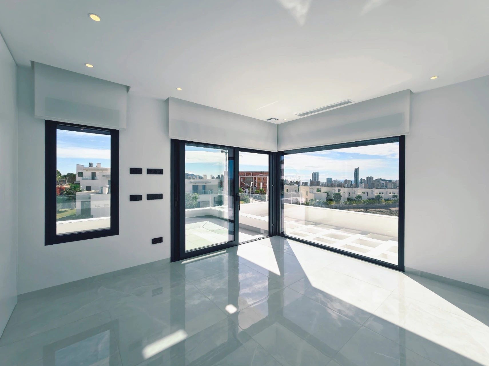 Moderne Villa in Sierra Cortina – Komfort, Design und Top-Lage an der Costa Blanca