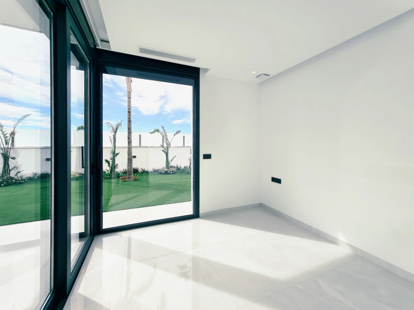 Moderne Villa in Sierra Cortina – Komfort, Design und Top-Lage an der Costa Blanca