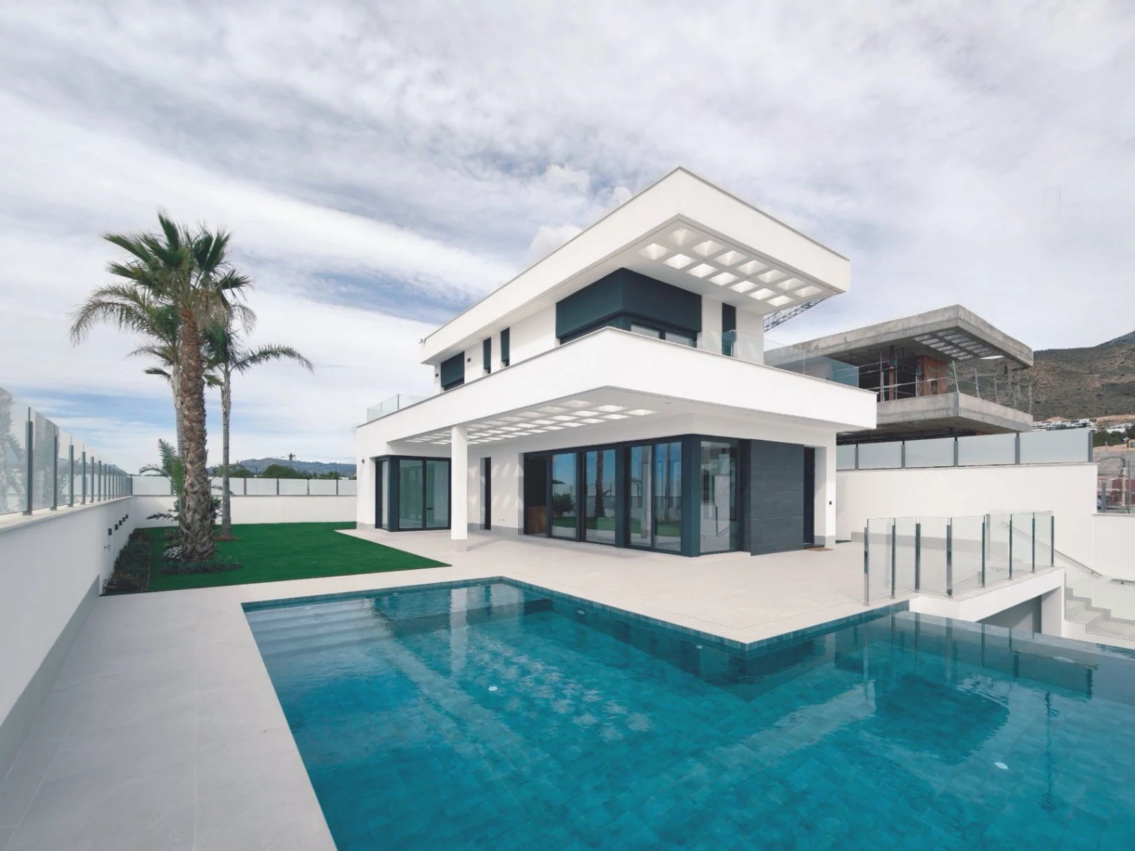 Moderne Villa in Sierra Cortina – Komfort, Design und Top-Lage an der Costa Blanca
