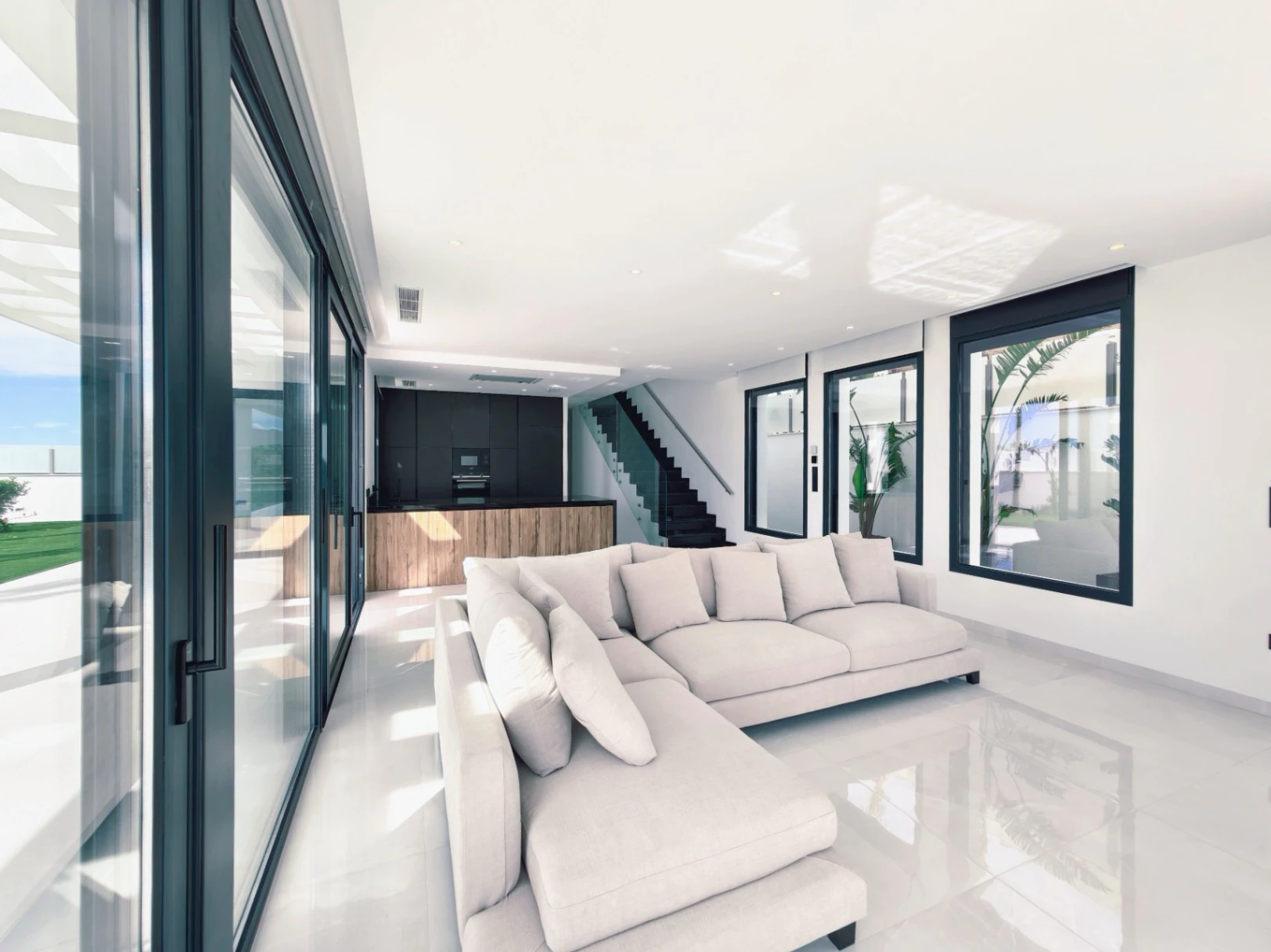Moderne Villa in Sierra Cortina – Komfort, Design und Top-Lage an der Costa Blanca