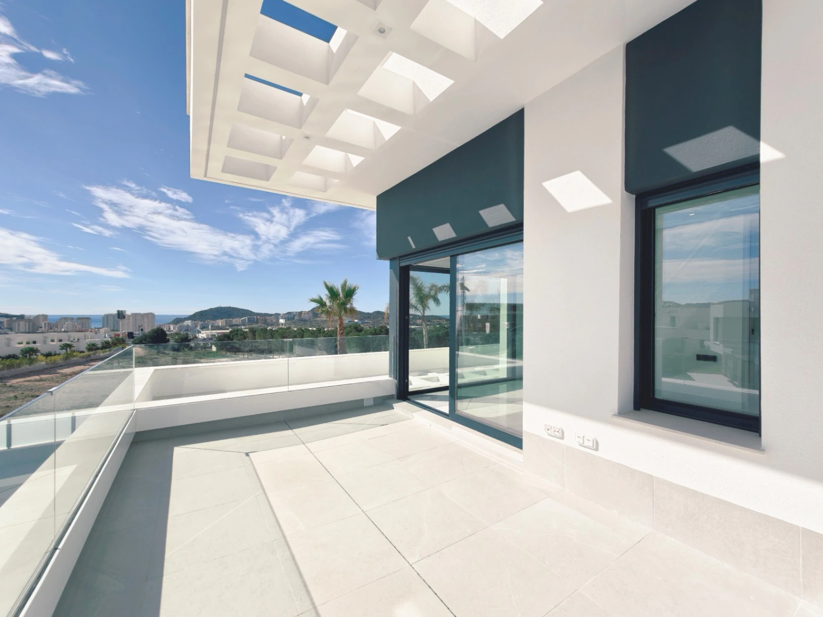 Moderne Villa in Sierra Cortina – Komfort, Design und Top-Lage an der Costa Blanca