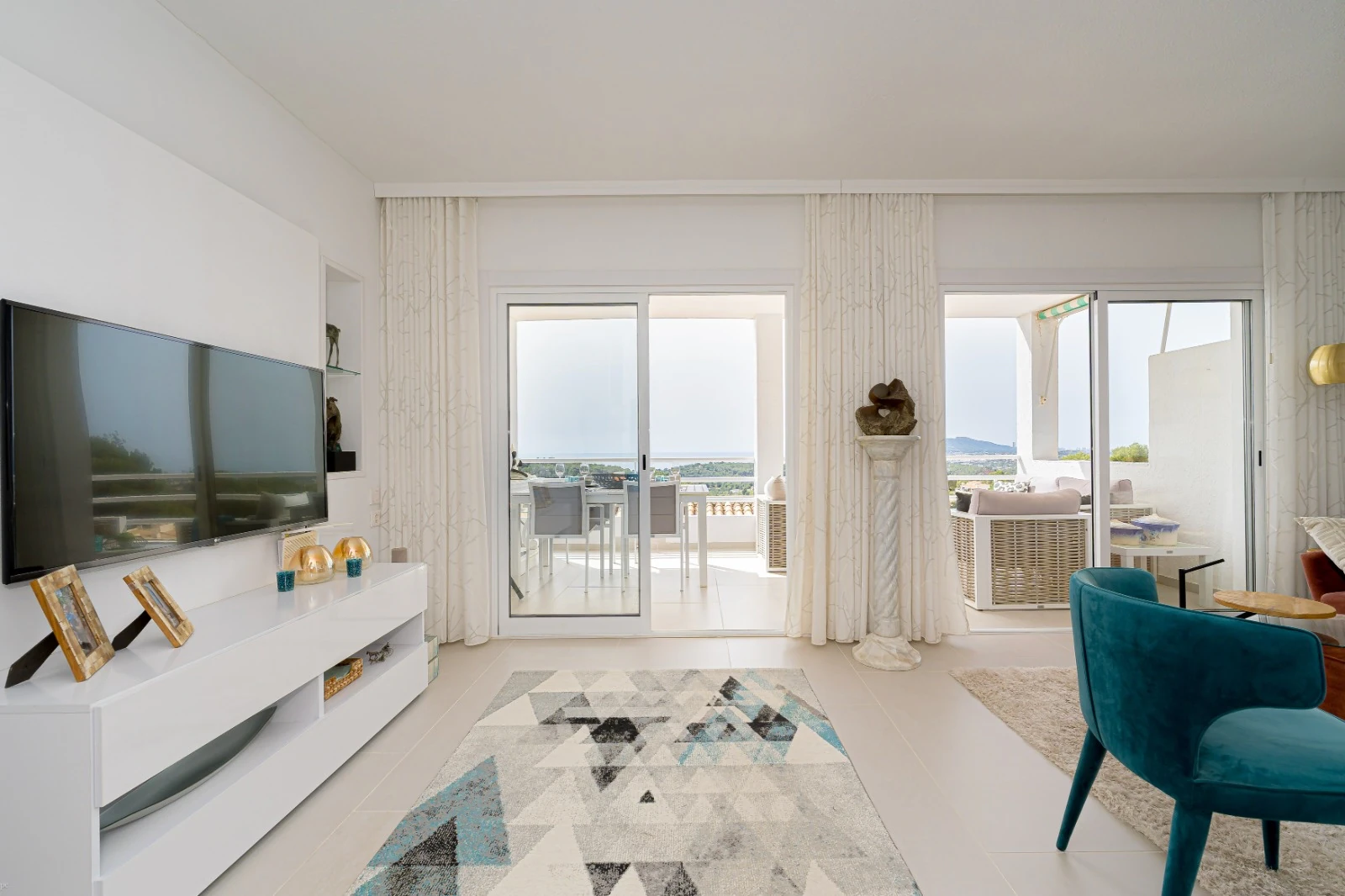 Duplex Apartment for Sale Next to the Golf Course in Altea la Vella – Sea and Golf Course Views, North Costa Blanca