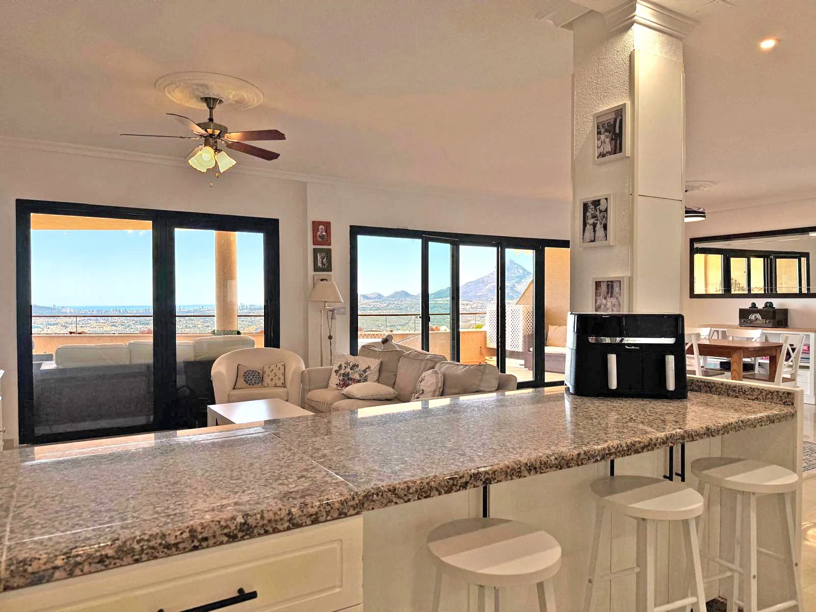 Penthouse mit Panoramablick auf das Meer in Altea zu verkaufen – exklusive Immobilie an der nördlichen Costa Blanca