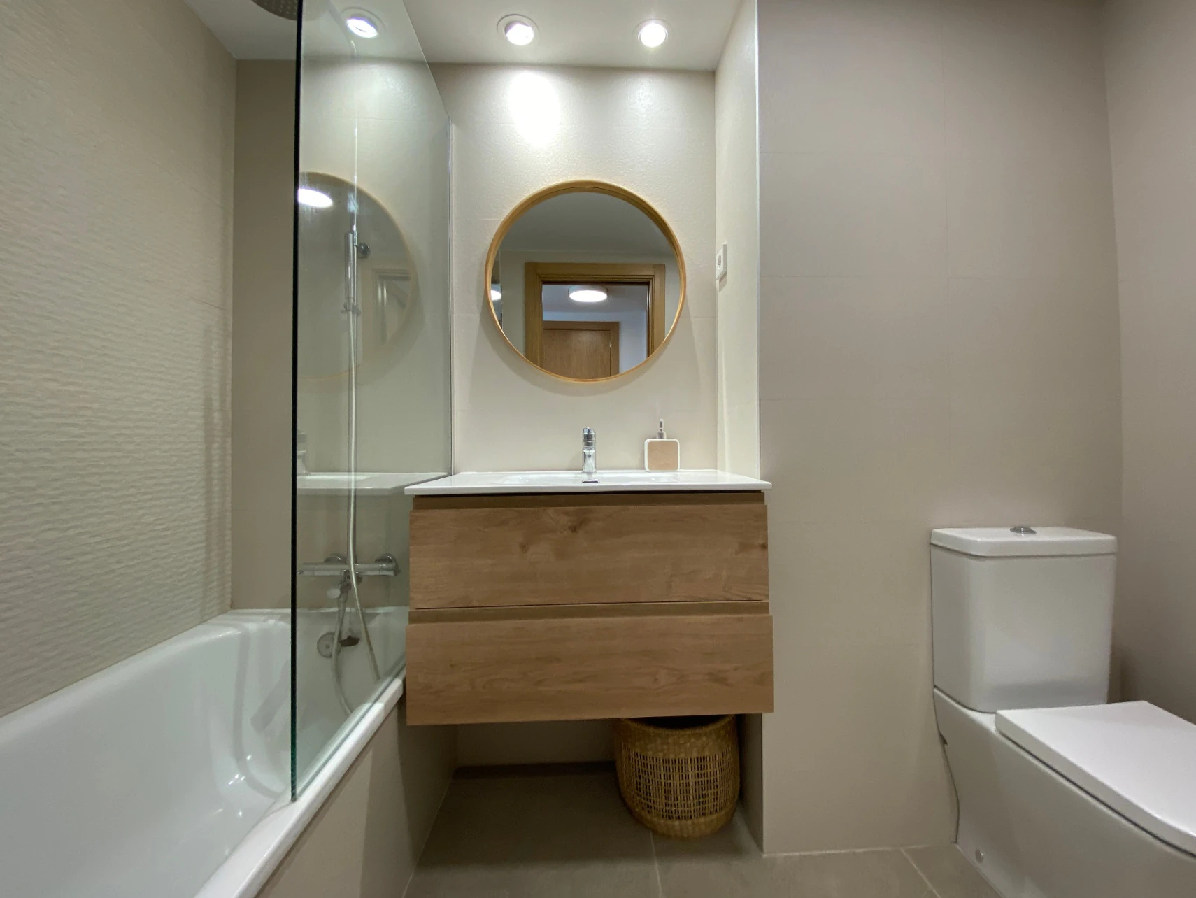 Duplex Apartment for Sale in Calpe – Modern Property Just 200 Metres from the Sea on the Costa Blanca