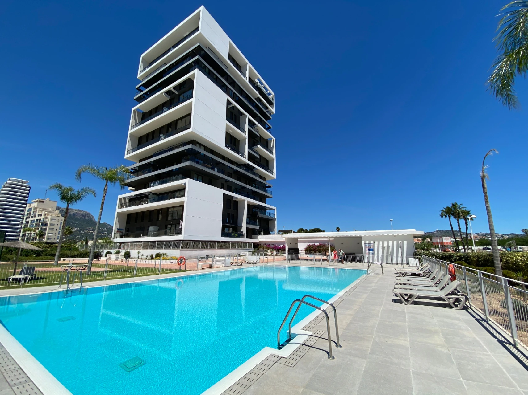 Duplex Apartment for Sale in Calpe – Modern Property Just 200 Metres from the Sea on the Costa Blanca