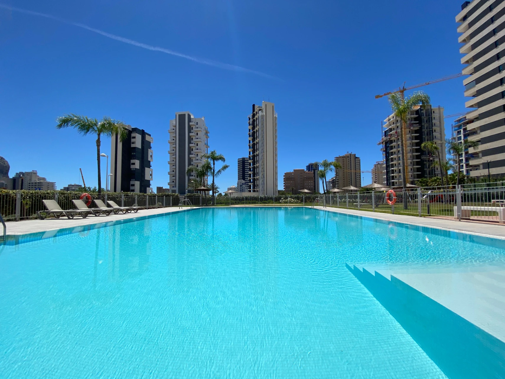 Duplex Apartment for Sale in Calpe – Modern Property Just 200 Metres from the Sea on the Costa Blanca
