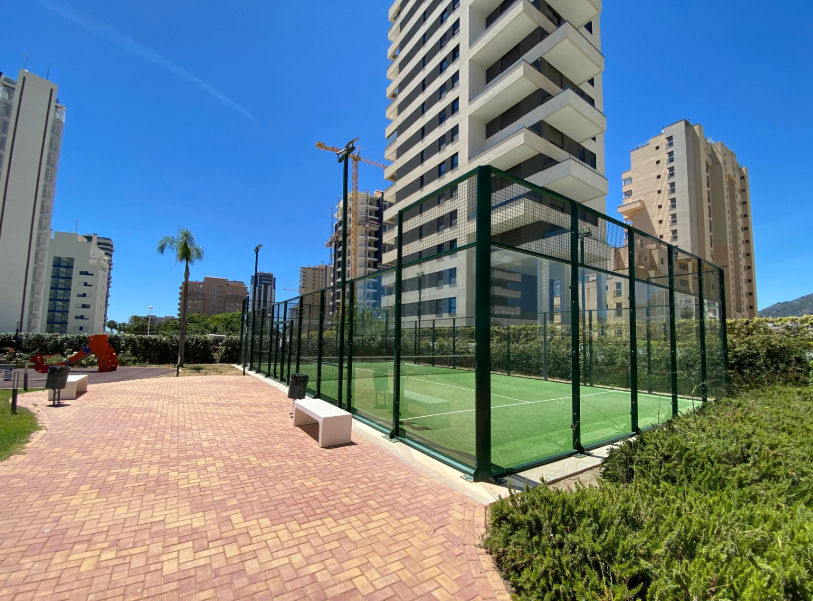 Duplex Apartment for Sale in Calpe – Modern Property Just 200 Metres from the Sea on the Costa Blanca