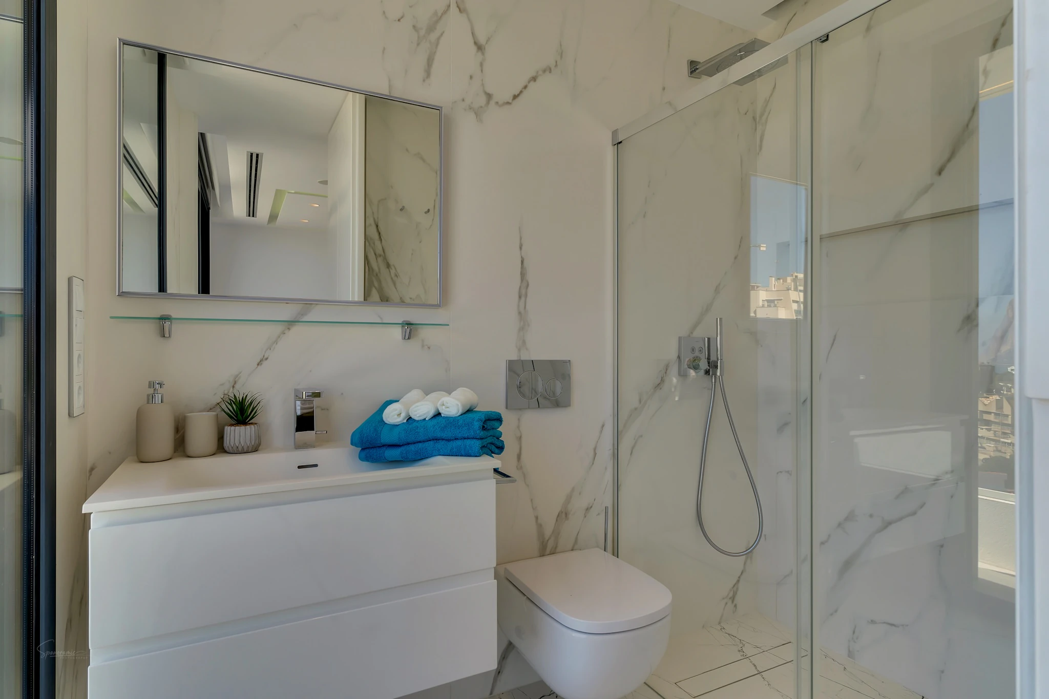 Modern Luxury Villa for Sale in Calpe, Costa Blanca North – Close to the Sea