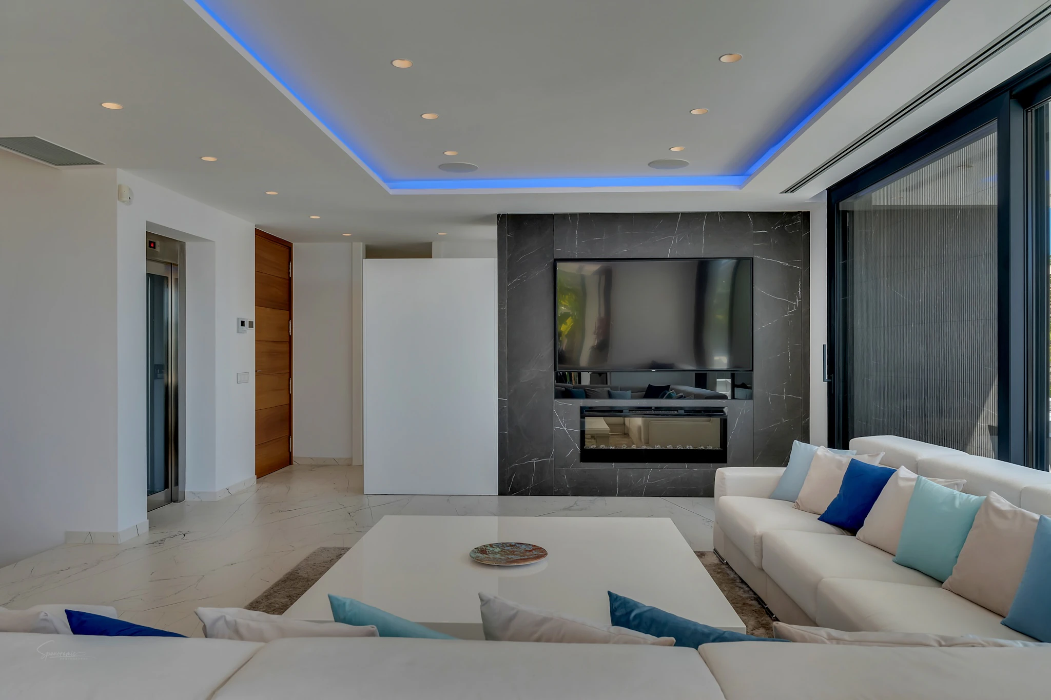 Modern Luxury Villa for Sale in Calpe, Costa Blanca North – Close to the Sea