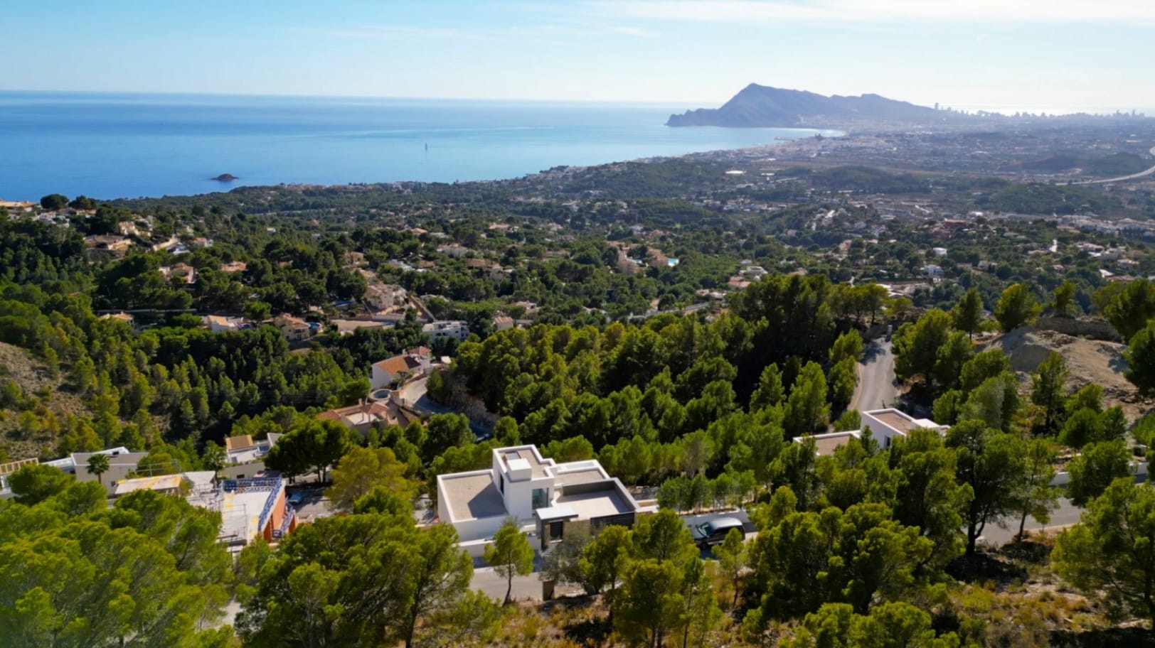 VILLA SENZA