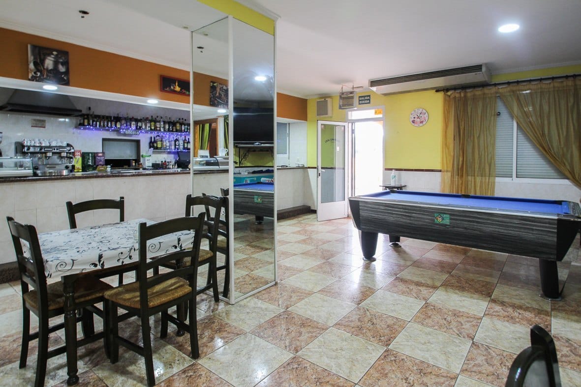 Hostal y restaurante con licencia