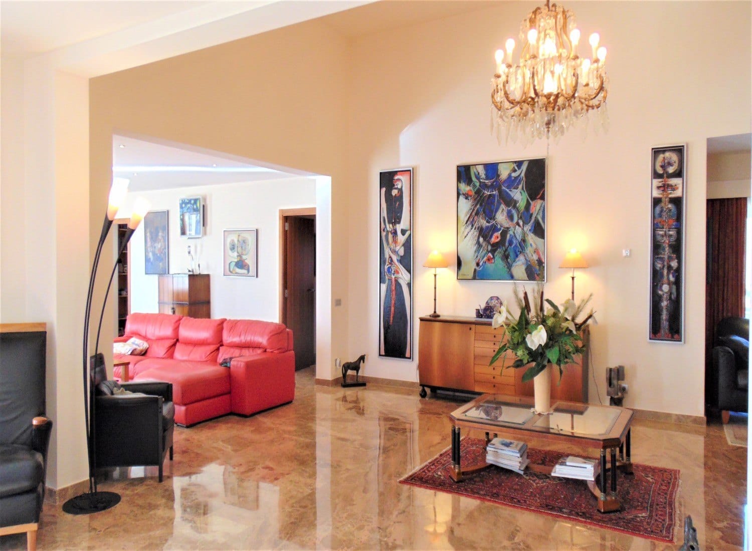 Villa en Oliva en venta