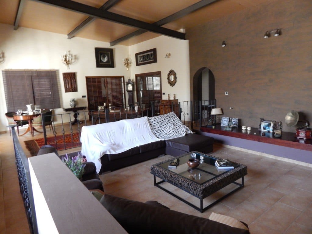 Finca en Denia en venta