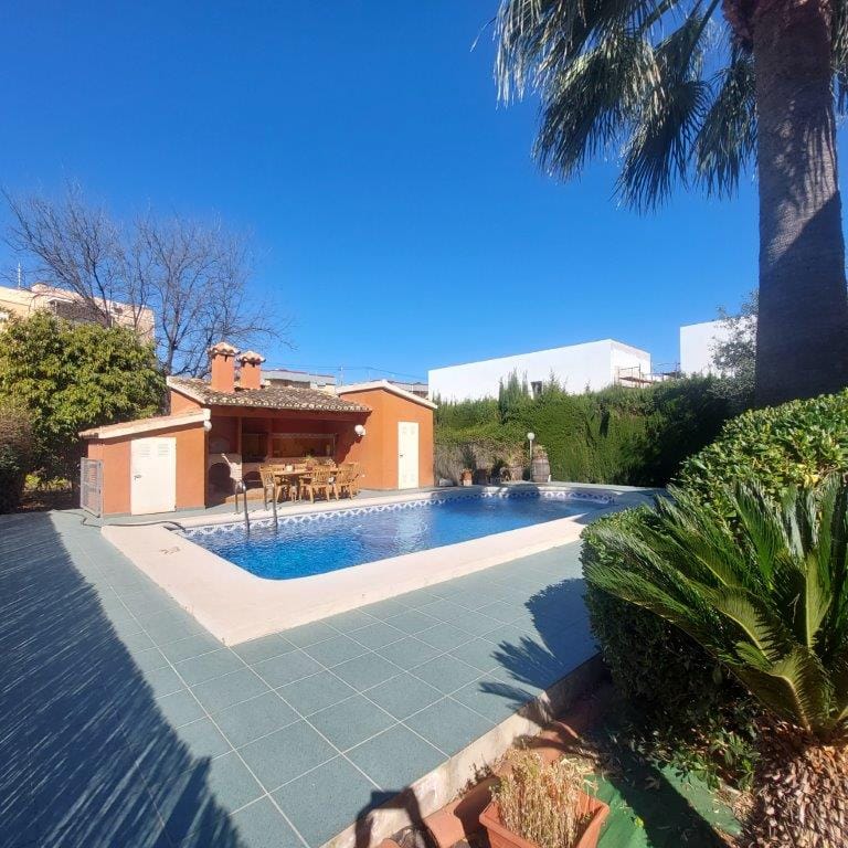 Chalet independiente, en primera línea de playa